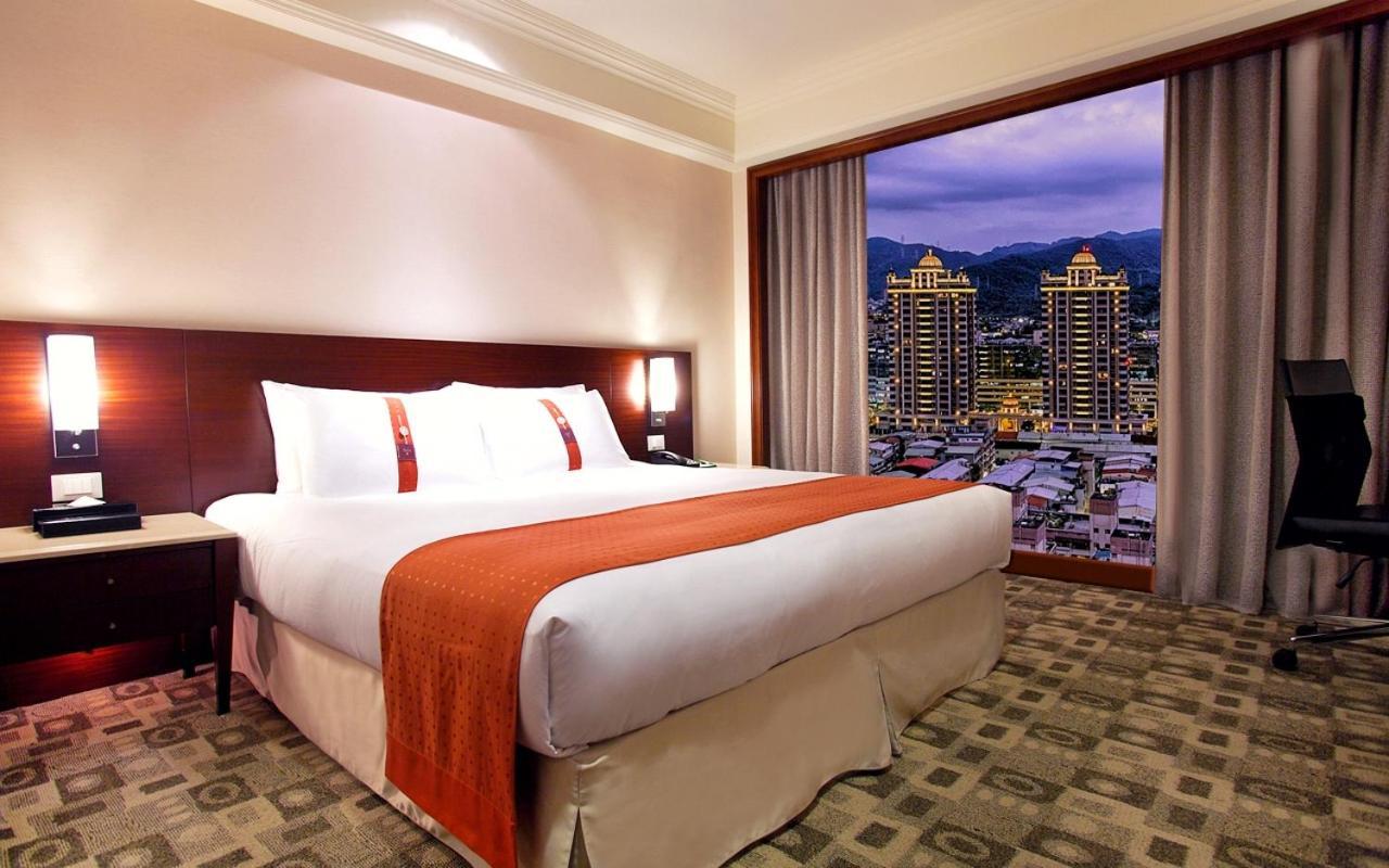 Hione Holiday Hotel Taipei Exterior photo